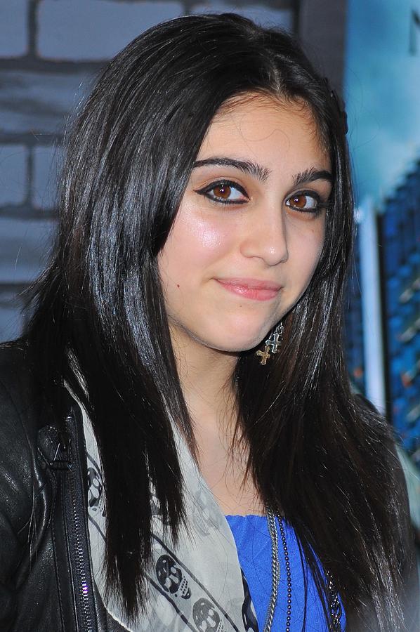 Lourdes Ciccone Leon
